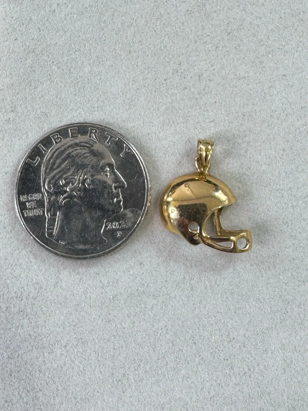 10k YG Football Helmet Pendant